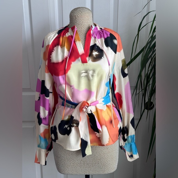 NWOT STINE GOYA
STINE GOYA VIANNA MULTICOLORED FLORAL BLOUSE Size XXS $350 - Picture 6 of 7